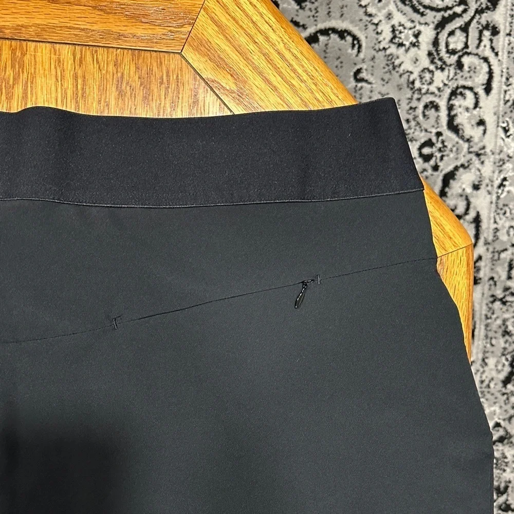*GREG NORMAN* Plus Black Skort w/ Side Pockets x Silver Accent Size XXL